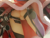 はいてない…？ファット・カンパニー新作フィギュア「ノーゲーム・ノーライフ ゼロ シュヴィ」彩色サンプルがボークスホビー天国で展示！