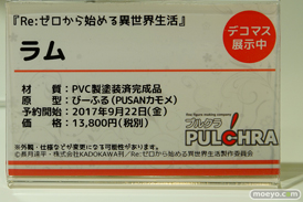 秋葉原の新作フィギュア展示の様子05