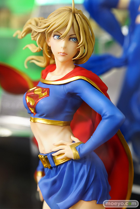 秋葉原の新作フィギュア展示の様子26