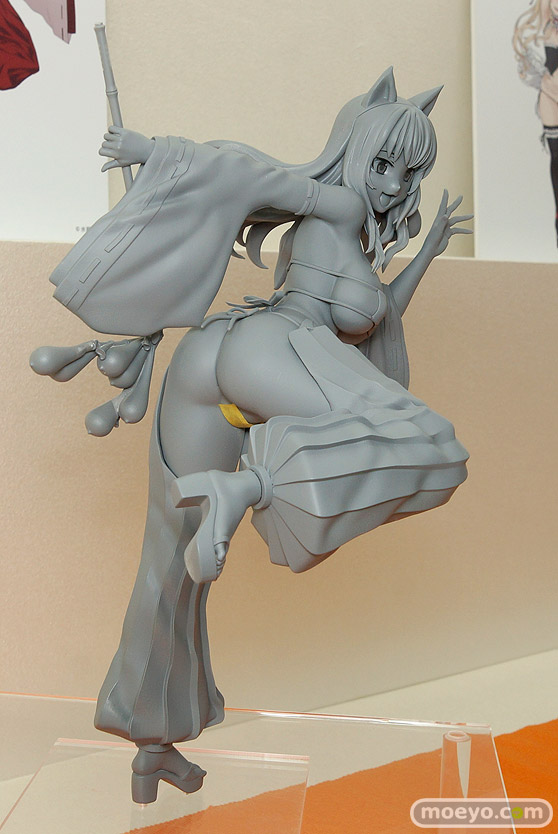 ロケットボーイの水龍敬ランドの巫女の新作フィギュア原型画像02