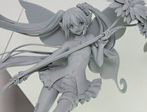 ホビージャパン新作フィギュア「レーシングミク 2017Ver.」監修中原型が展示！【WF2017夏】