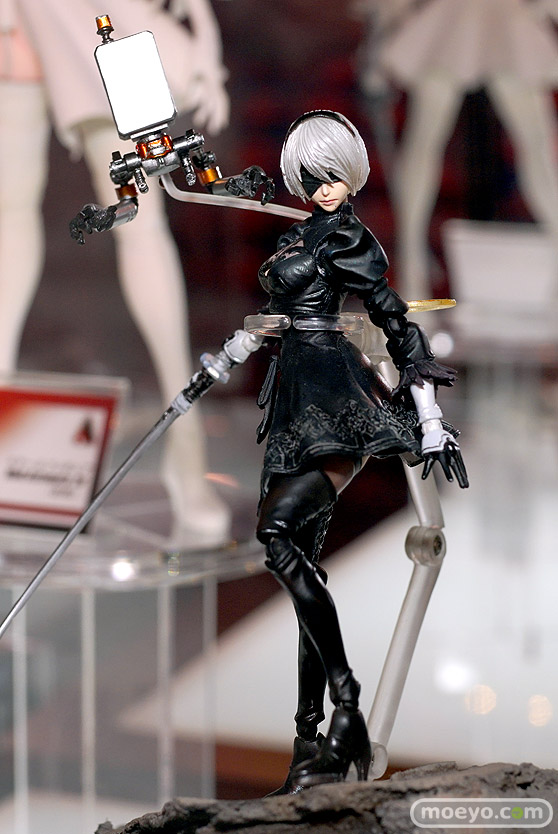 TGS2017のスクウェア・エニックスの新作フィギュア展示の様子24