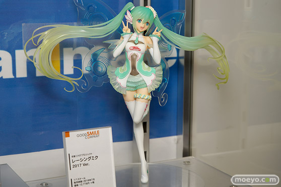 グッドスマイルカンパニーの初音ミクGTプロジェクト レーシングミク 2017 Ver.の新作フィギュア彩色サンプル画像02