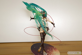 マックスファクトリーの初音ミク ウィンターヒロインVer.の新作フィギュア彩色サンプル画像08