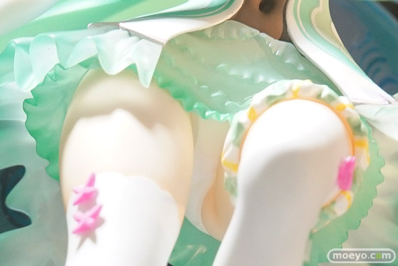 秋葉原の新作フィギュア展示の様子03