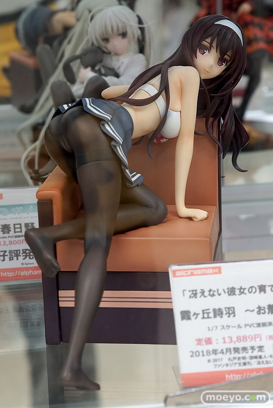 秋葉原の新作フィギュア展示の様子16