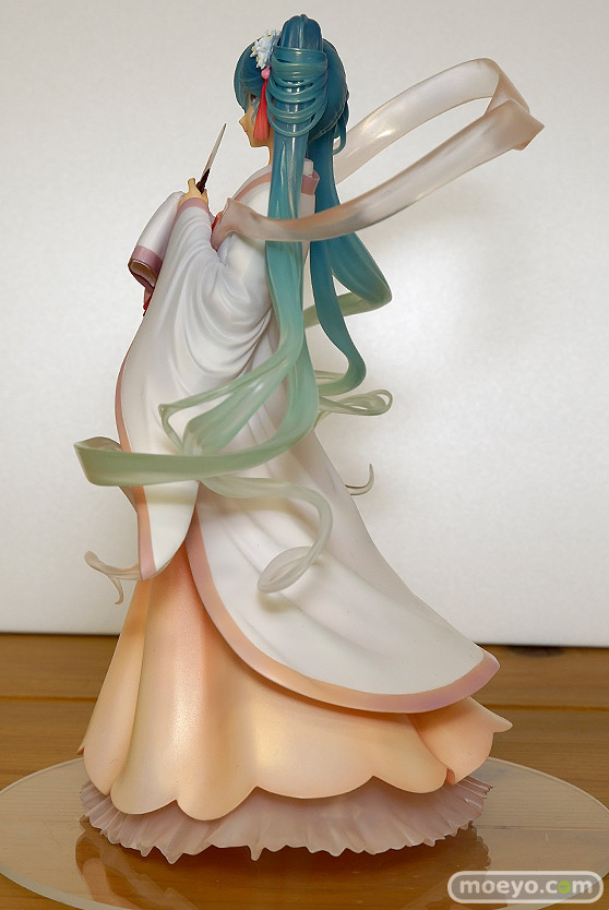 グッドスマイルカンパニーのキャラクター・ボーカル・シリーズ01 初音ミク 中秋明月Ver.の新作フィギュア彩色サンプル画像06