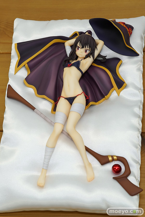 KADOKAWAのこの素晴らしい世界に祝福を!2 めぐみん 抱き枕Ver. の新作フィギュア彩色サンプル画像01