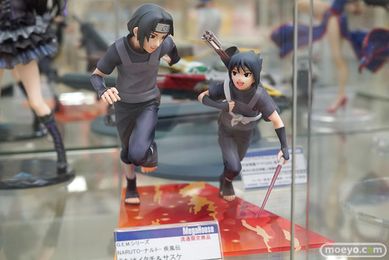 秋葉原の新作展示の様子03