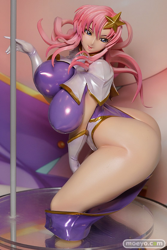 C3AFA TOKYO 2017 ディーラーブースの様子　B.M.W　エルドラモデル　山泰国11