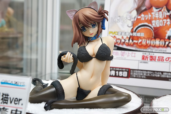 秋葉原の新作展示の様子01