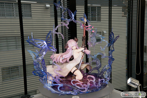 ブロッコリーのグランブルーファンタジー 「ナルメア」の新作フィギュア彩色サンプル撮り下ろし画像02