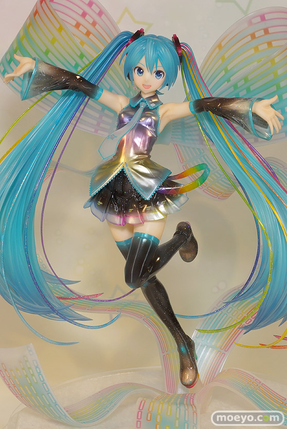グッドスマイルカンパニーの初音ミク 10th Anniversary Ver.の新作フィギュア彩色サンプル画像06