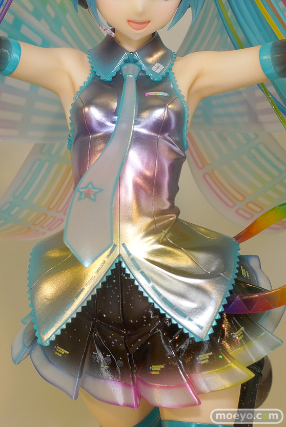 グッドスマイルカンパニーの初音ミク 10th Anniversary Ver.の新作フィギュア彩色サンプル画像09