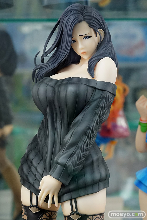 秋葉原の新作フィギュア展示の様子30