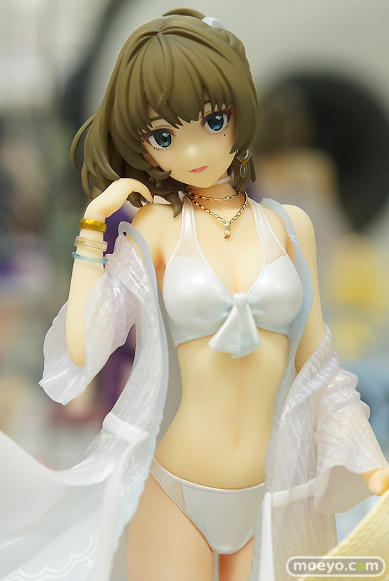 秋葉原の新作フィギュア展示の様子04