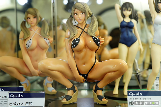 秋葉原の新作フィギュア展示の様子43