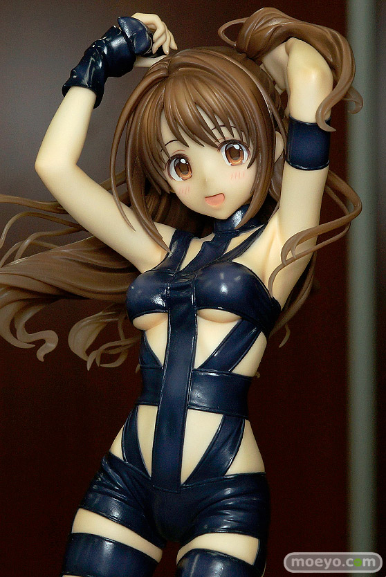 グッドスマイルカンパニーのT.M.Revolution/アイドルマスター シンデレラガールズ 島村卯月 HOT LIMIT Ver.の新作フィギュア彩色サンプル画像04