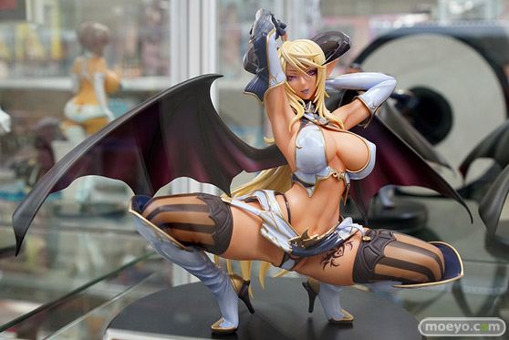 秋葉原の新作フィギュア展示の様子　あみあみ　コトブキヤ　ソフマップ17