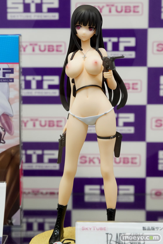 秋葉原の新作フィギュア展示の様子　あみあみ秋葉原ラジオ会館店　アキバ☆ソフマップ1号店31