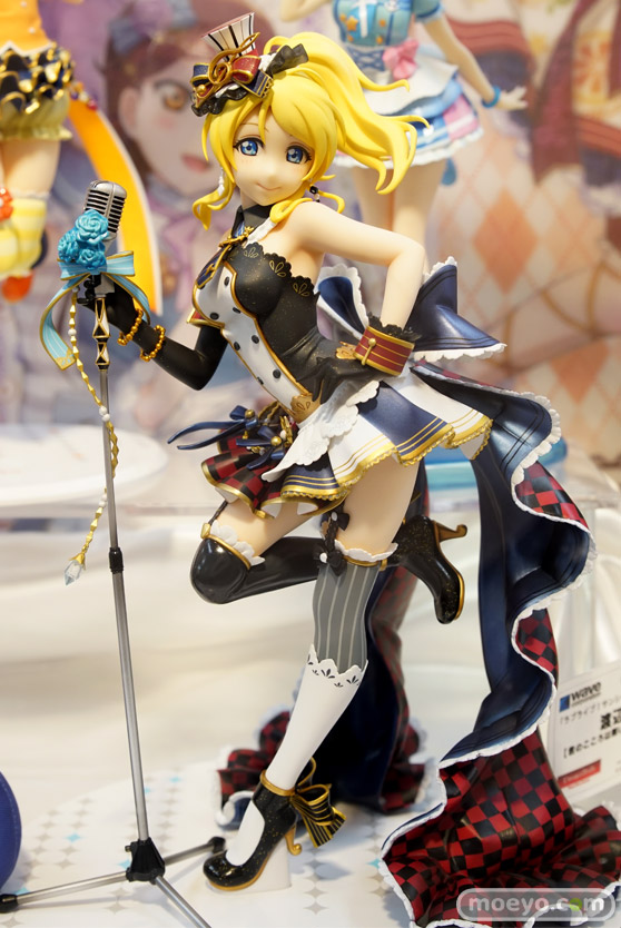 秋葉原での新作フィギュア展示の様子15