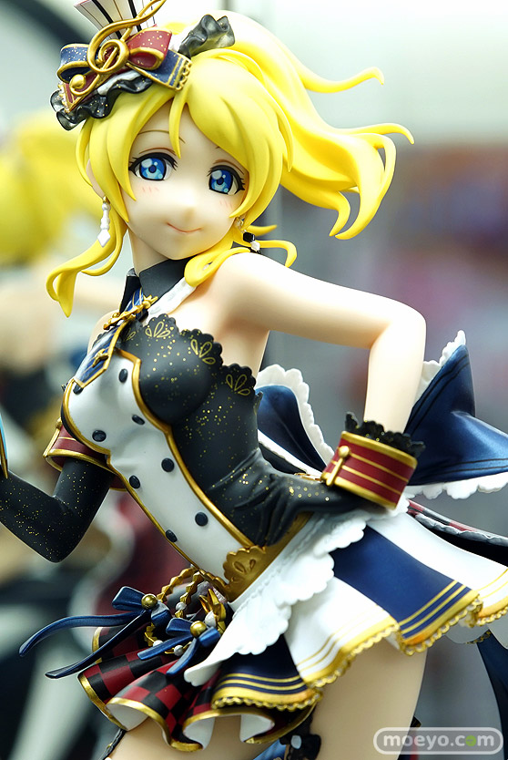 秋葉原での新作フィギュア展示の様子36