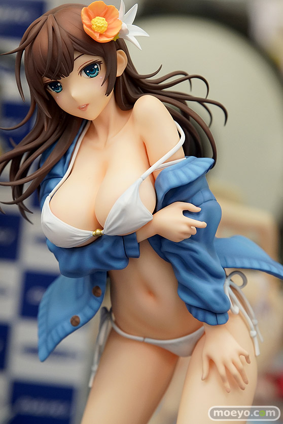 秋葉原での新作フィギュア展示の様子42