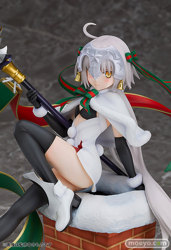 グッドスマイルカンパニーのFate/Grand Order ランサー/ジャンヌ・ダルク・オルタ・サンタ・リリィの新作フィギュア彩色サンプル画像02