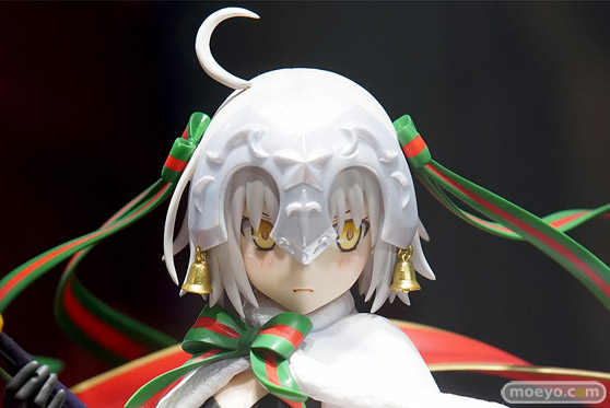 グッドスマイルカンパニーのFate/Grand Order ランサー/ジャンヌ・ダルク・オルタ・サンタ・リリィの新作フィギュア彩色サンプル撮りおろし画像07