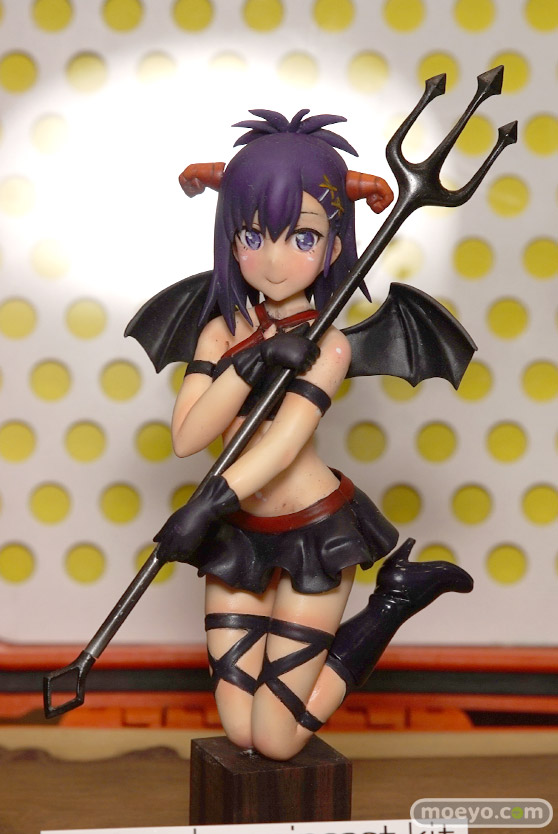 画像　サンプル　レビュー　フィギュア　【トレジャーフェスタin有明18】　リキッドストーン 卓球模型 鉄虎竜 04