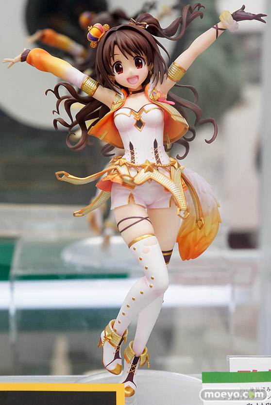 コトブキヤのアイドルマスター シンデレラガールズ 島村卯月 パーティタイム・ゴールドの新作フィギュア彩色サンプル画像01