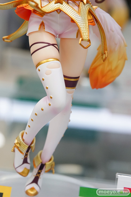 コトブキヤのアイドルマスター シンデレラガールズ 島村卯月 パーティタイム・ゴールドの新作フィギュア彩色サンプル画像08
