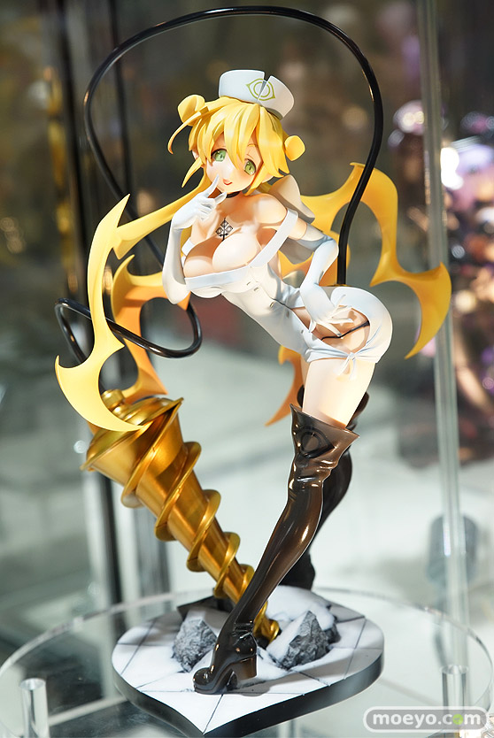ホビージャパンの魔女と百騎兵2 白衣の女神 リサの新作フィギュア彩色サンプル展示画像02