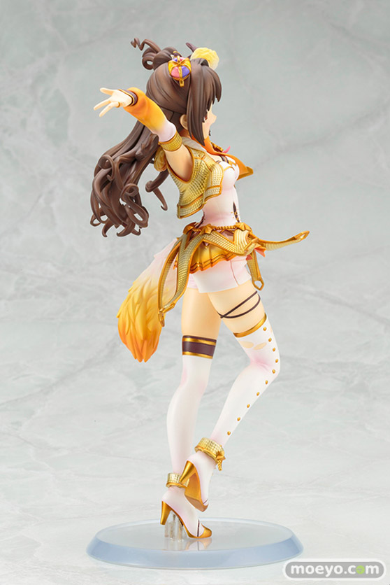 コトブキヤのアイドルマスター シンデレラガールズ 島村卯月 パーティタイム・ゴールドの新作フィギュア彩色サンプル画像07