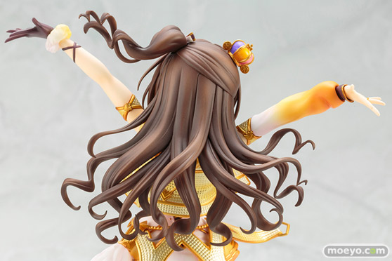 コトブキヤのアイドルマスター シンデレラガールズ 島村卯月 パーティタイム・ゴールドの新作フィギュア彩色サンプル画像10