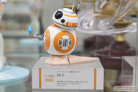 秋葉原の新作フィギュア展示の様子06