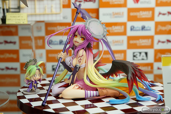 秋葉原の新作フィギュア展示の様子34