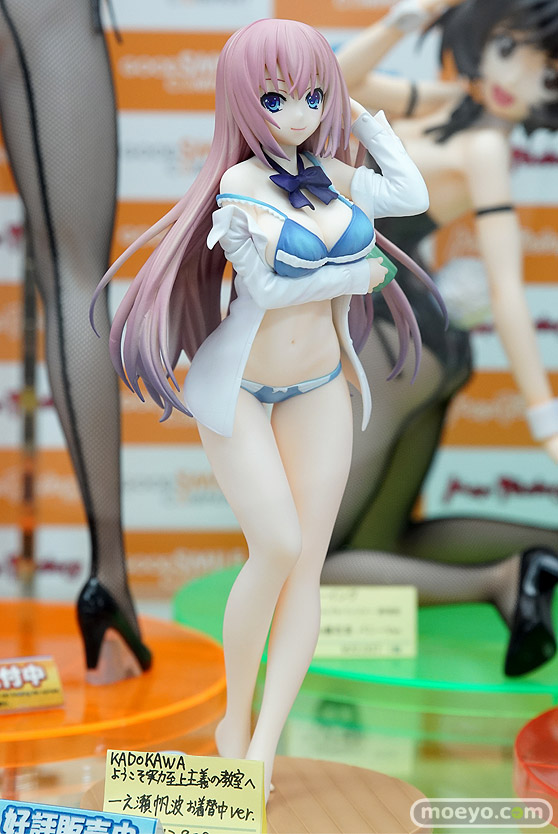 秋葉原の新作フィギュア展示の様子40