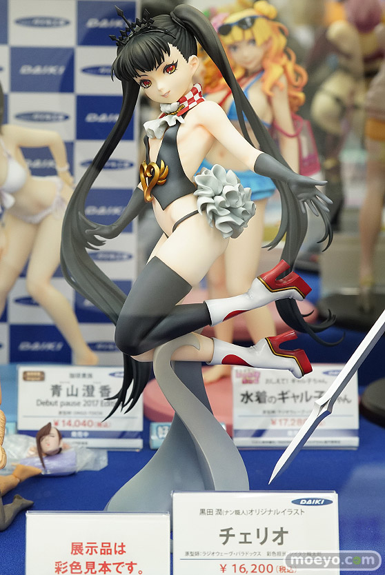 秋葉原の新作フィギュア展示の様子34