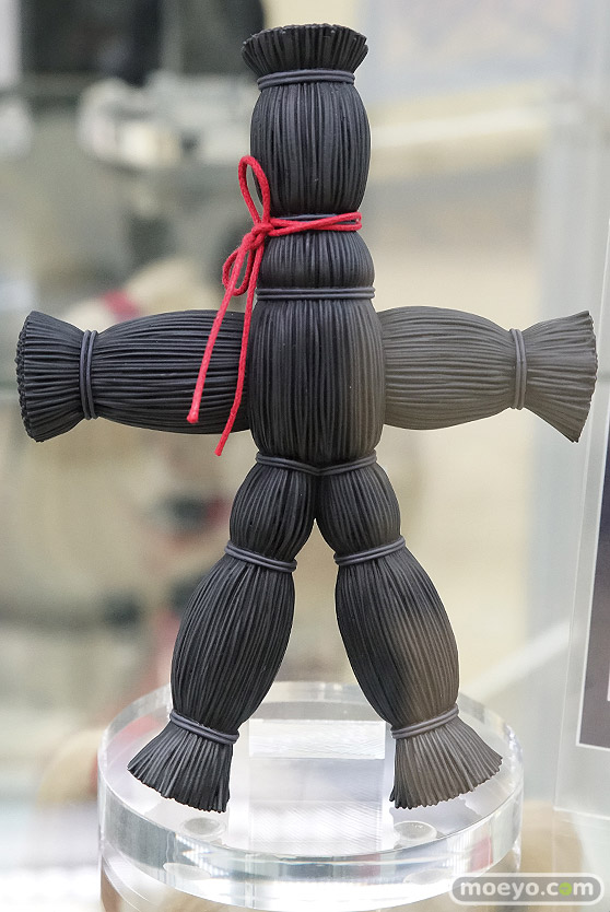 秋葉原の新作フィギュア展示の様子03