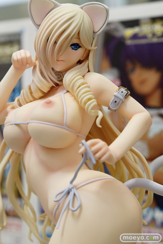 秋葉原の新作フィギュア展示の様子13