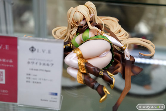 秋葉原の新作フィギュア展示の様子17