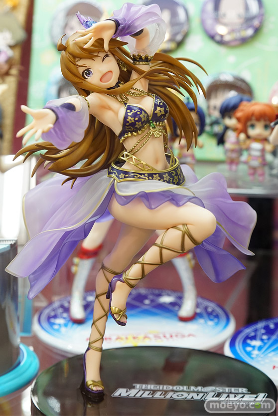 秋葉原の新作フィギュア展示の様子19