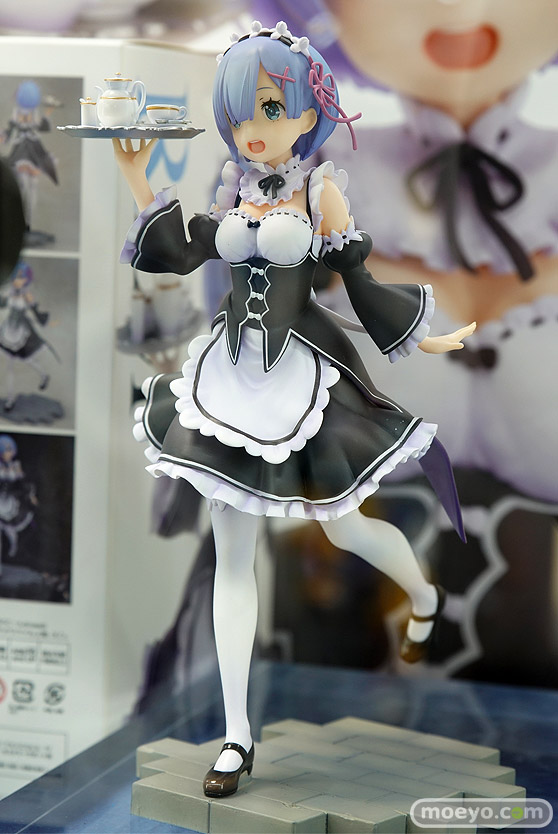 秋葉原の新作フィギュア展示の様子17