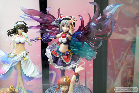 秋葉原の新作フィギュア展示の様子29