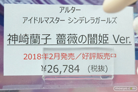 秋葉原の新作フィギュア展示の様子30