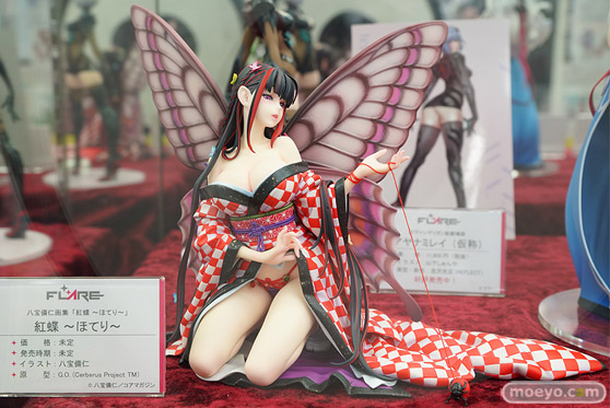 秋葉原の新作フィギュア展示の様子58