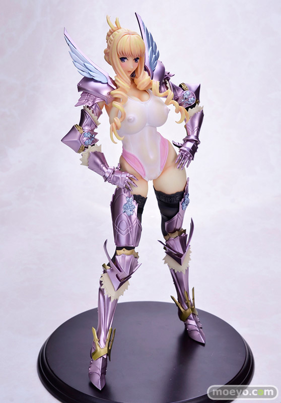 Q-sixのワルキューレロマンツェ ベルティーユ・体育授業(プール編) 白水着ver.の新作フィギュア展示の様子06