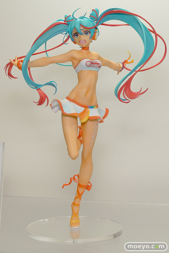 フリーイングの初音ミクGTプロジェクト レーシングミク2016 タイVer.の新作フィギュア彩色サンプル画像03