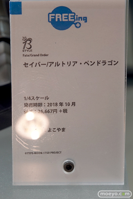 秋葉原の新作フィギュア展示の様子05